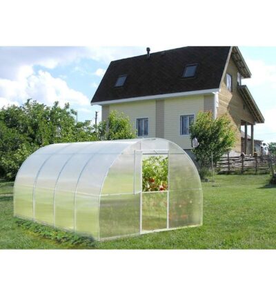 Polükarbonaadist kattega kasvuhoone „Betta“