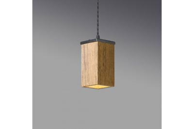 Taaskasutatud puidust laelamp